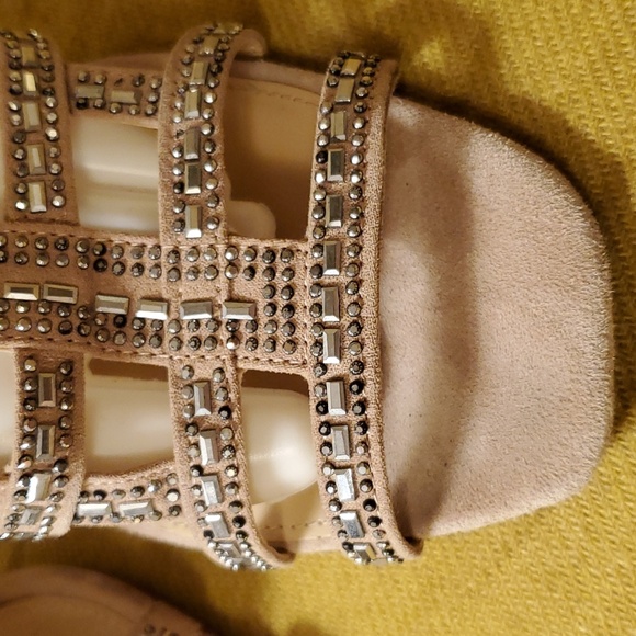 Vince Camuto sexy sandels sz 9 - Picture 2 of 9